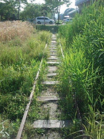 End of the line at Jeokgeumro (적금로), with Gojan Station (고잔역) right across the road.